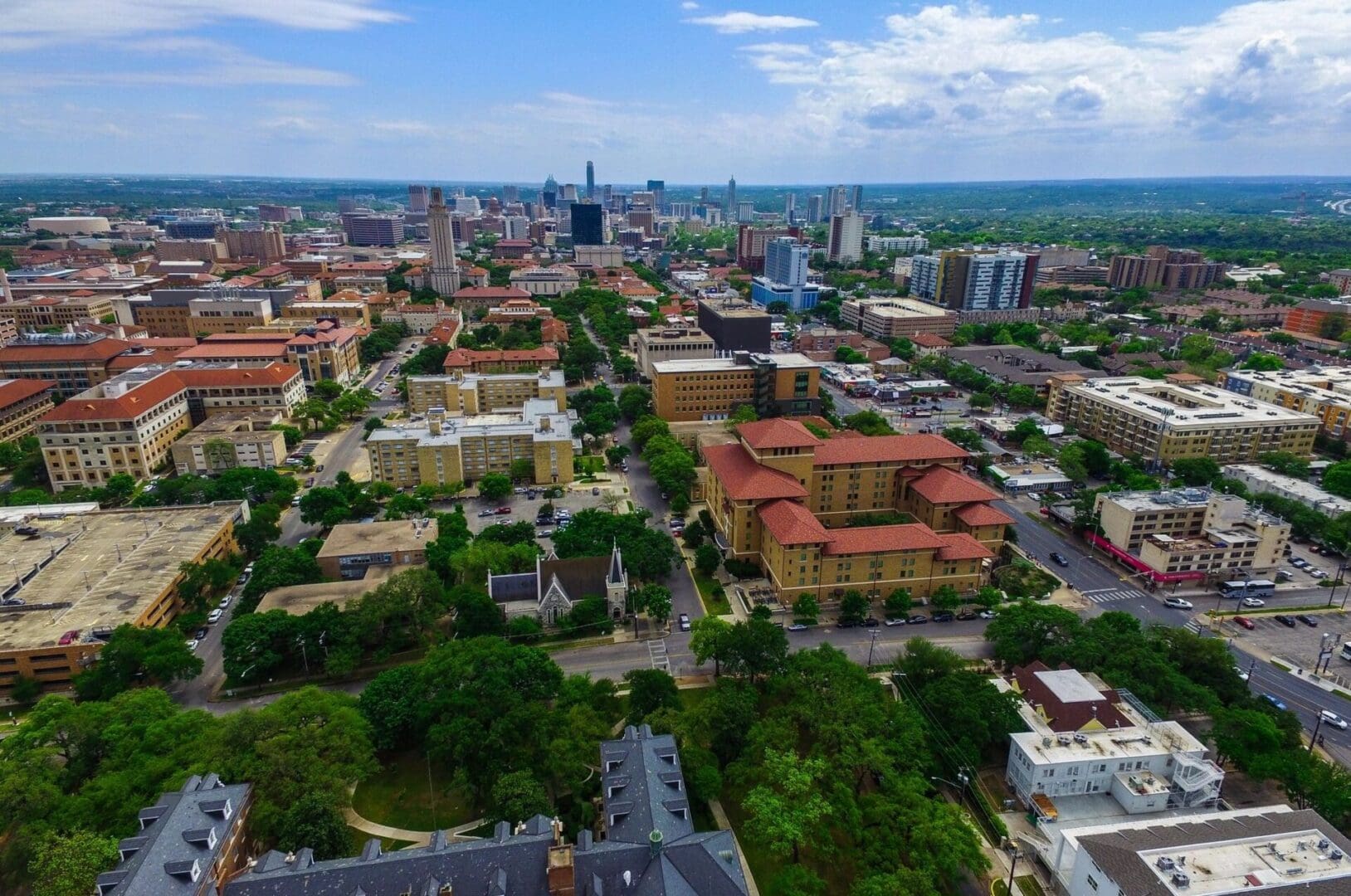 Aerial view of Austin, Texas cityscape.